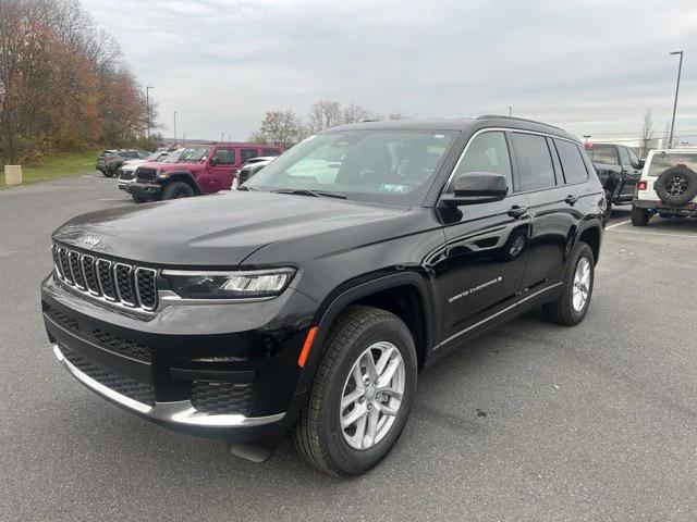 2025 Jeep Grand Cherokee GRAND CHEROKEE L LAREDO 4X4