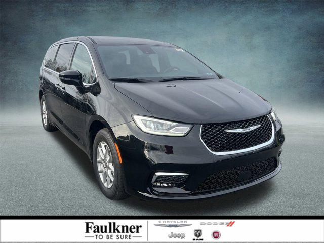 2025 Chrysler Pacifica PACIFICA SELECT