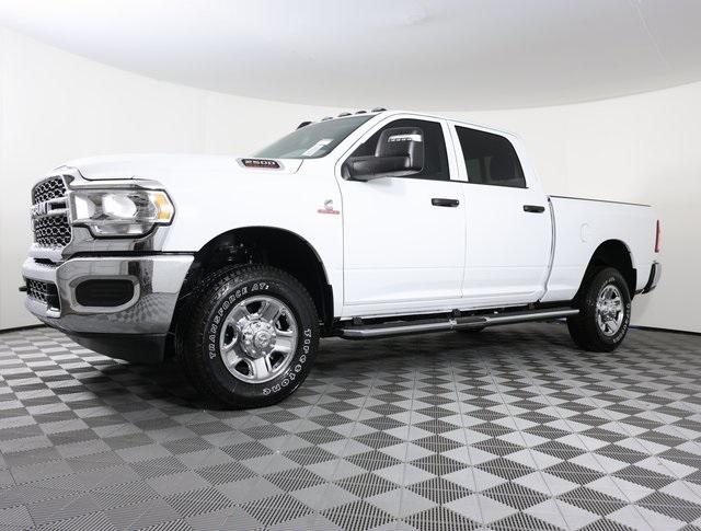 2024 RAM Ram 2500 RAM 2500 TRADESMAN CREW CAB 4X4 64 BOX