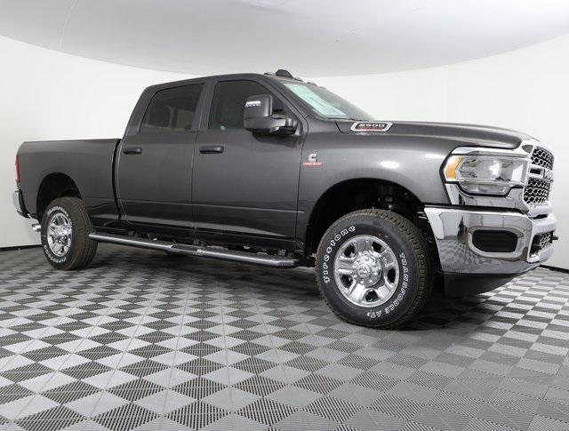 2024 RAM Ram 2500 RAM 2500 TRADESMAN CREW CAB 4X4 64 BOX