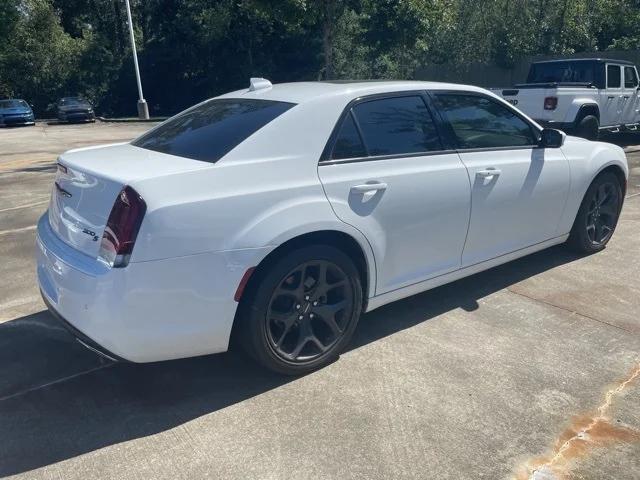 2023 Chrysler 300 300S