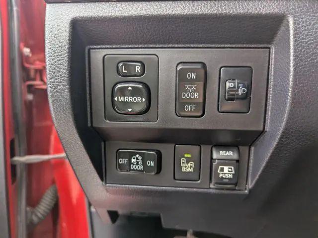 2017 Toyota Tundra Limited 5.7L V8
