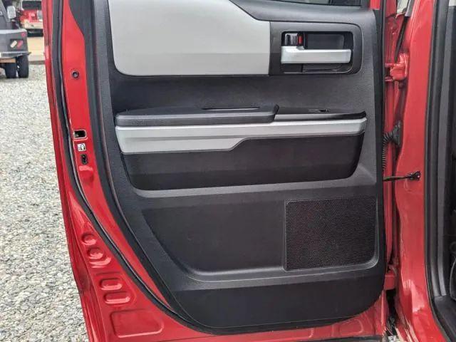 2017 Toyota Tundra Limited 5.7L V8