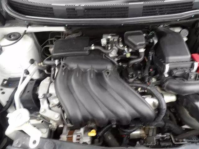 2016 Nissan Versa 1.6 SV