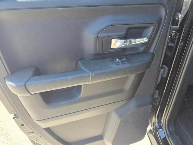 2022 Ram 1500 Classic Warlock Quad Cab 4x4 6'4" Box