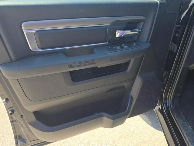 2022 Ram 1500 Classic Warlock Quad Cab 4x4 6'4" Box