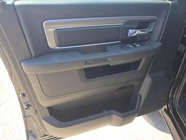 2022 Ram 1500 Classic Warlock Quad Cab 4x4 6'4" Box