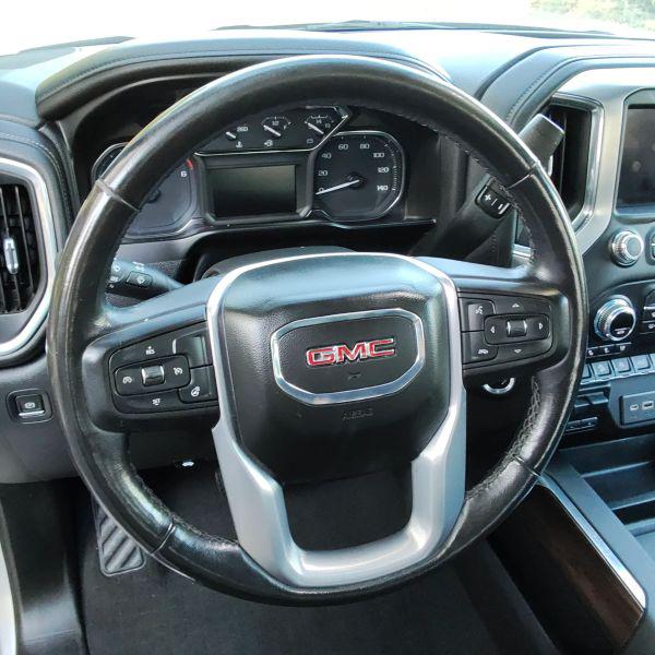 2021 GMC Sierra 1500 4WD Crew Cab Short Box SLT