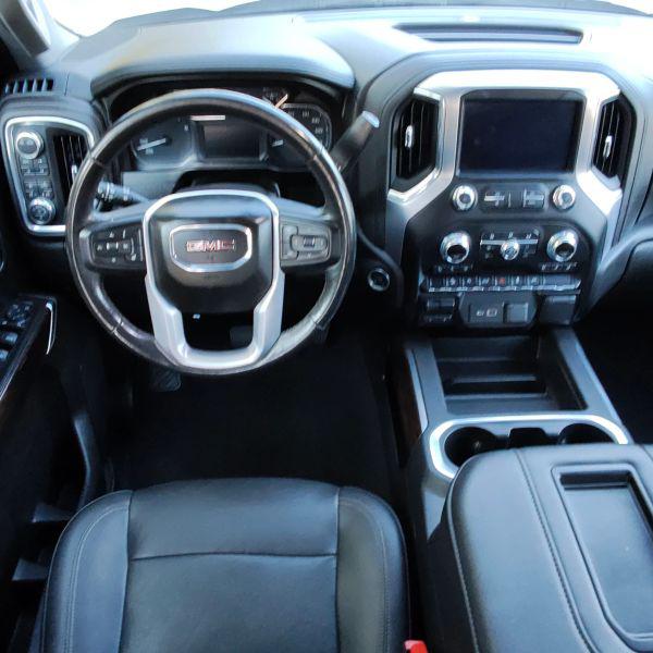 2021 GMC Sierra 1500 4WD Crew Cab Short Box SLT