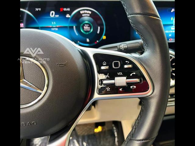 2022 Mercedes-Benz GLB GLB 250 Sport Utility 4D
