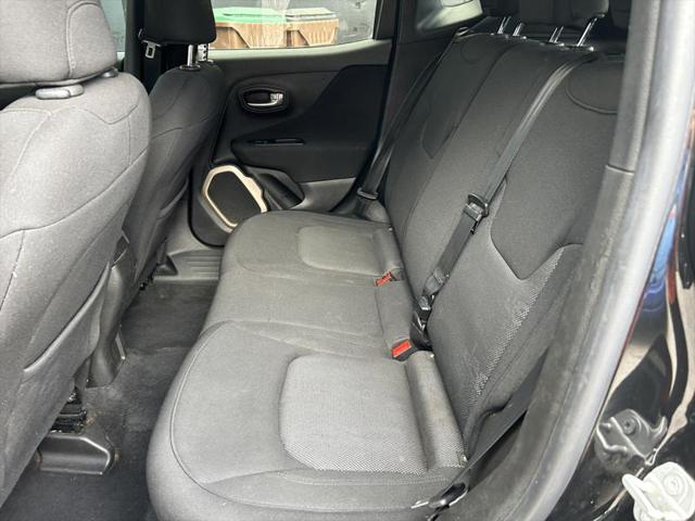 2017 Jeep Renegade Latitude FWD