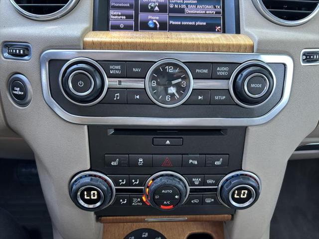 2012 Land Rover LR4 Sport Utility 4D
