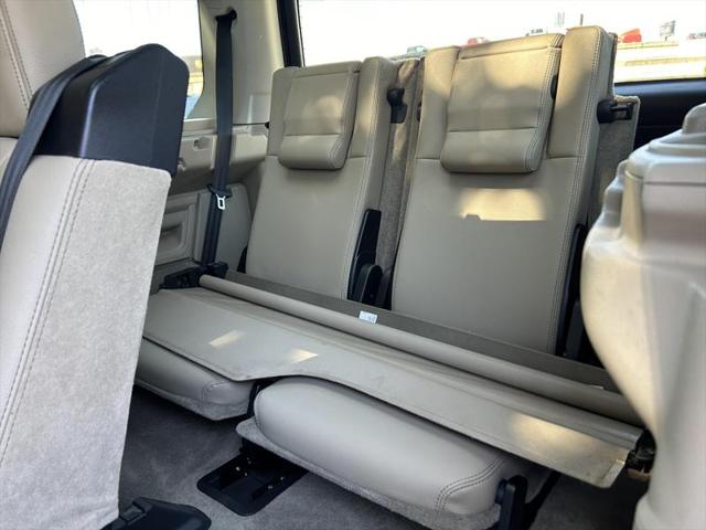 2012 Land Rover LR4 Sport Utility 4D
