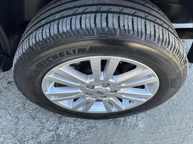 2012 Land Rover LR4 Sport Utility 4D