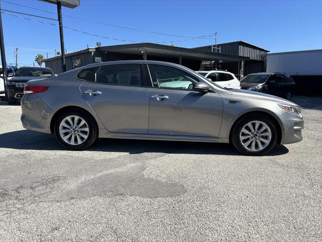 2017 Kia Optima LX