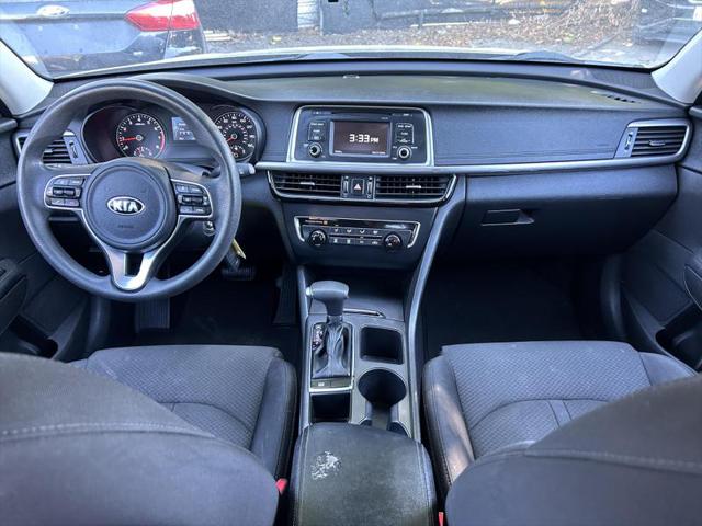 2017 Kia Optima LX