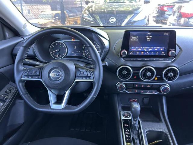 2022 Nissan Sentra SV Xtronic CVT