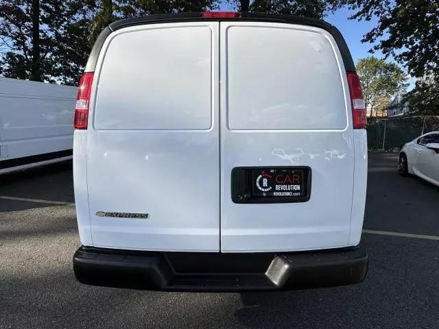 2023 Chevrolet Express Cargo Van RWD 2500 Extended Wheelbase WT
