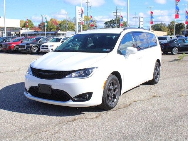 2020 Chrysler Pacifica Touring L Plus