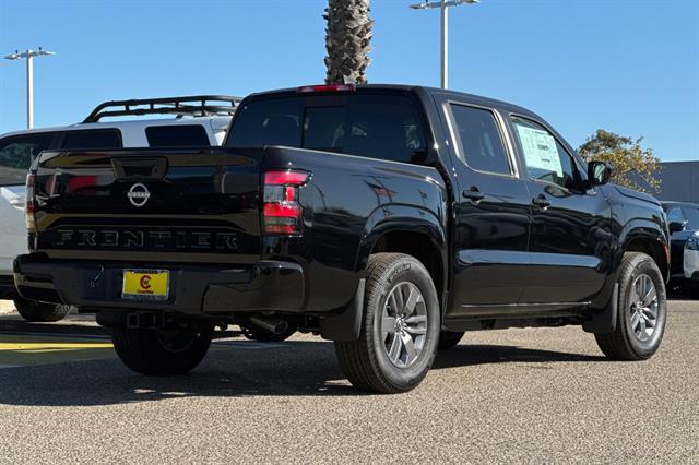 2025 Nissan Frontier Crew Cab SV 4x2