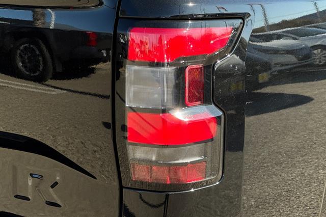 2025 Nissan Frontier Crew Cab SV 4x2