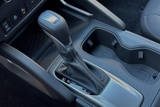 2025 Nissan Frontier Crew Cab SV 4x2