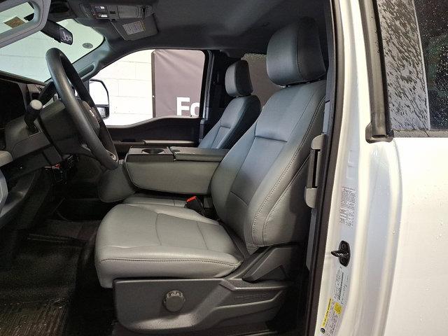 2023 Ford F-550 XL
