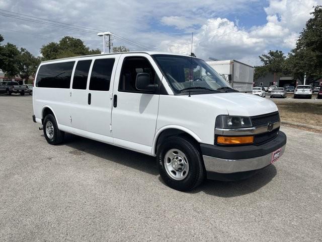 2021 Chevrolet Express Passenger RWD 3500 Extended Wheelbase LT