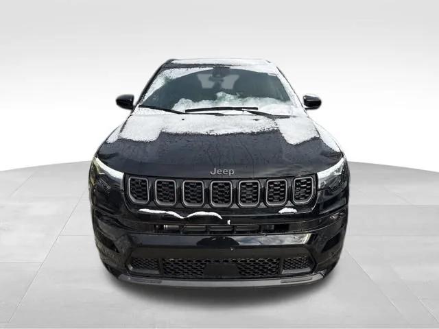 2025 Jeep Compass COMPASS LIMITED 4X4