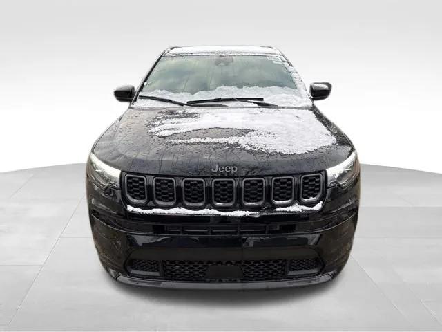 2025 Jeep Compass COMPASS LIMITED 4X4