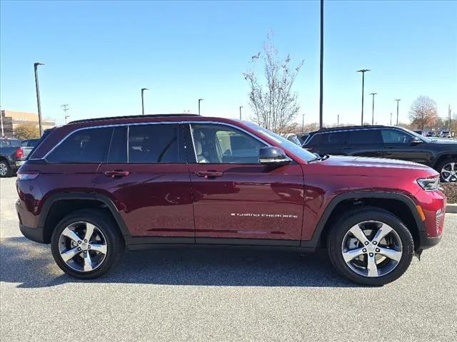 2025 Jeep Grand Cherokee GRAND CHEROKEE LIMITED 4X4