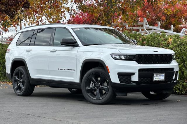 2025 Jeep Grand Cherokee GRAND CHEROKEE L ALTITUDE X 4X4