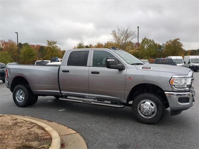 2024 RAM Ram 3500 RAM 3500 TRADESMAN CREW CAB 4X4 8 BOX
