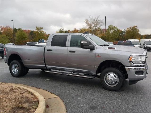 2024 RAM Ram 3500 RAM 3500 TRADESMAN CREW CAB 4X4 8 BOX