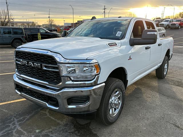 2024 RAM Ram 2500 RAM 2500 TRADESMAN CREW CAB 4X4 64 BOX