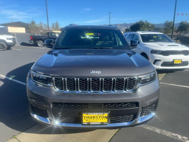 2025 Jeep Grand Cherokee GRAND CHEROKEE L LAREDO X 4X4