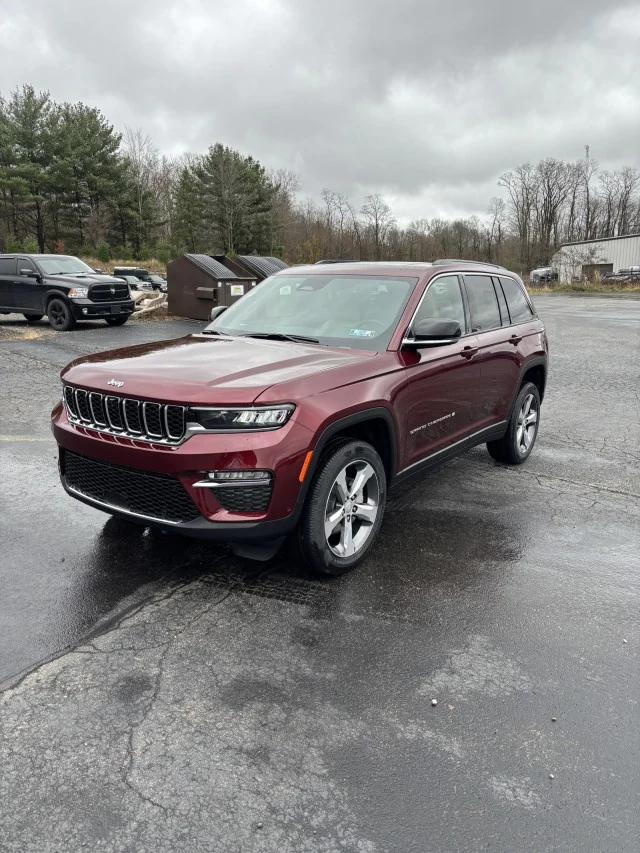 2025 Jeep Grand Cherokee GRAND CHEROKEE LIMITED 4X4