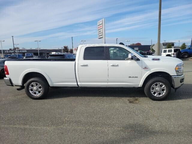 2022 RAM 3500 Laramie Crew Cab 4x4 8 Box