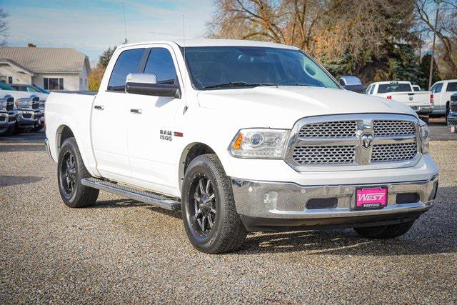 2018 RAM 1500 Laramie Crew Cab 4x4 57 Box