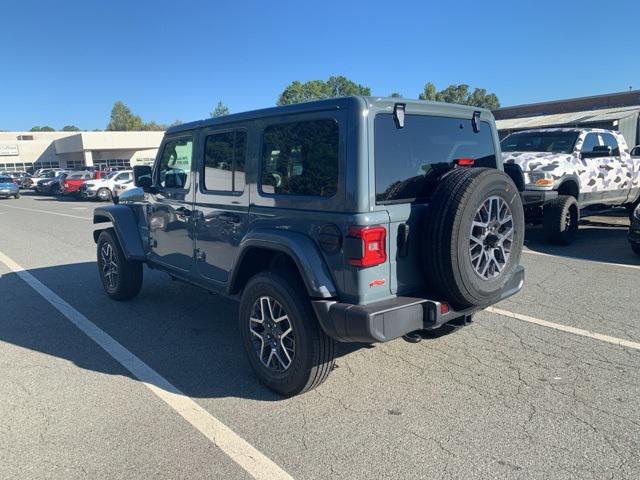 2024 Jeep Wrangler WRANGLER 4-DOOR SAHARA