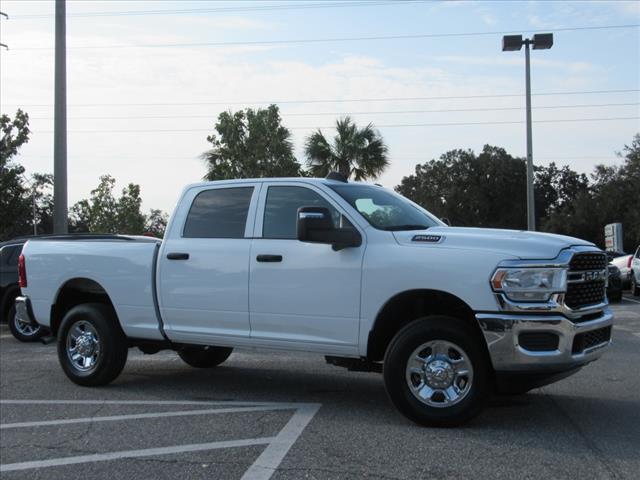 2023 RAM 2500 Tradesman Crew Cab 4x4 64 Box