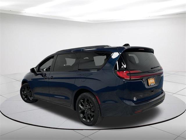 2023 Chrysler Pacifica Limited AWD