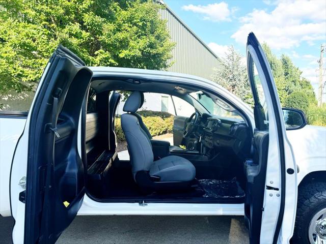 2020 Toyota Tacoma SR