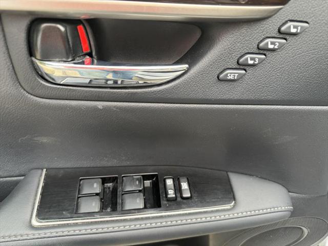 2016 Lexus ES 300h ES 300h Sedan 4D