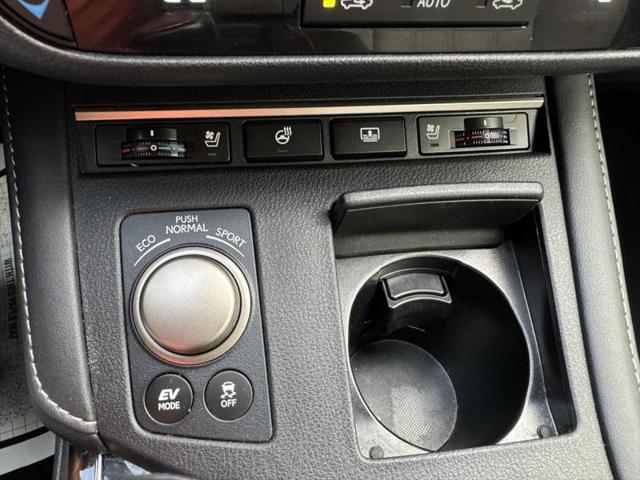 2016 Lexus ES 300h ES 300h Sedan 4D