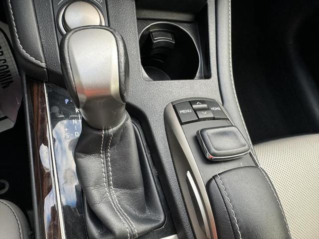 2016 Lexus ES 300h ES 300h Sedan 4D