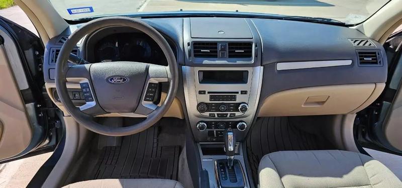 2011 Ford Fusion SE