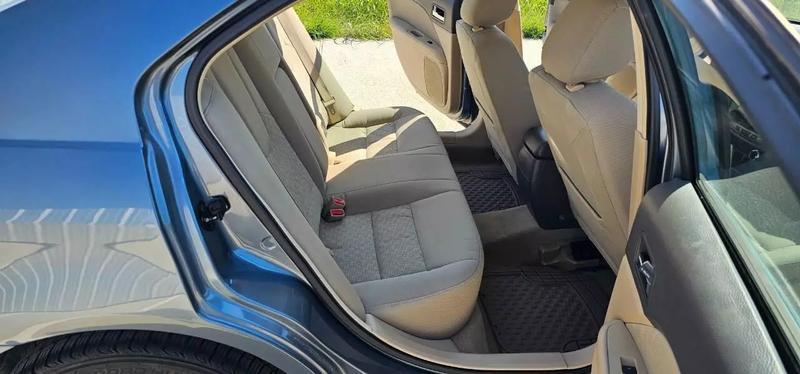 2011 Ford Fusion SE