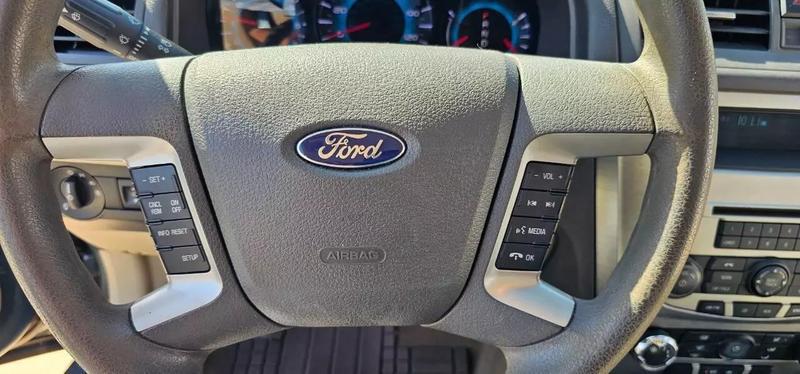 2011 Ford Fusion SE
