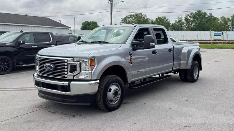 2022 Ford F-350 XLT